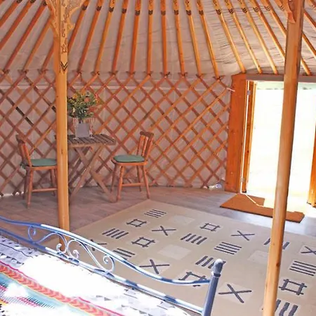 Les Yourtes D'agnac 豪华帐篷 *