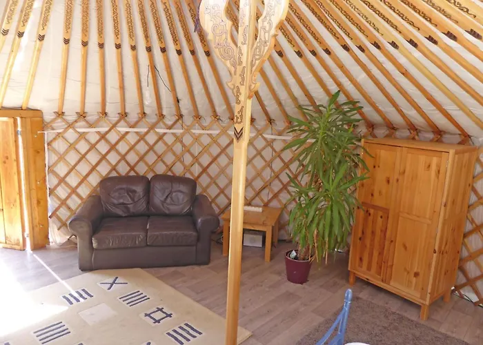 Les Yourtes D'agnac خيمة فخمة